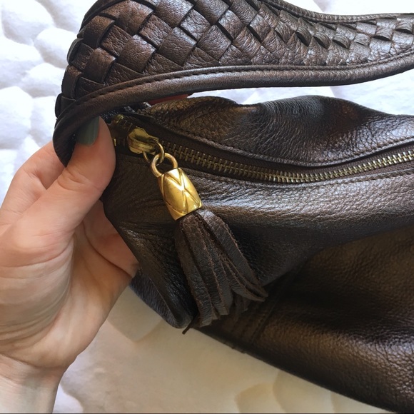 ELLIOTT LUCCA | Metallic Leather Woven Strap Purse - Picture 4 of 5